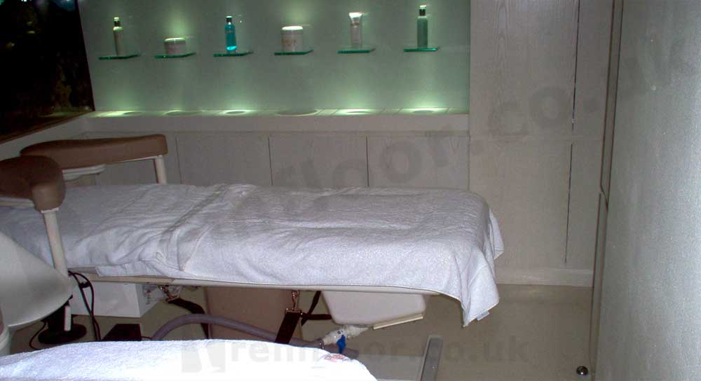 Treatment room showing 2 beds in London